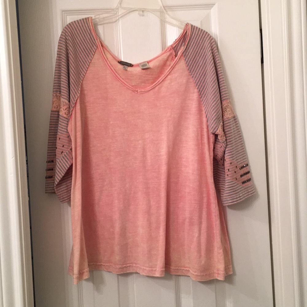 Salmon 3/4 top